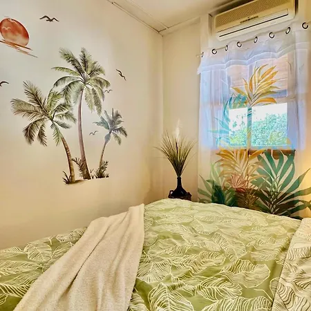 Dom wakacyjny Olive Tree Oasis - Coastal Charm & Sea Views Torre delle Stelle
