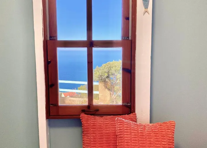 Ferienhaus Olive Tree Oasis - Coastal Charm & Sea Views *